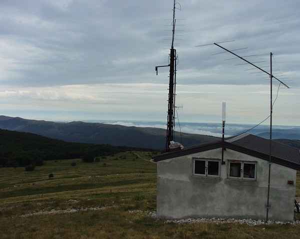 S53ATT - Alpe Adria VHF 2004