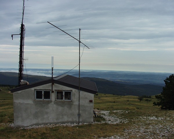 S53ATT - Alpe Adria VHF 2004