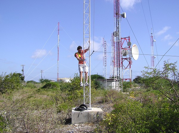 PJ4/OM1ATT Bonaire  Island