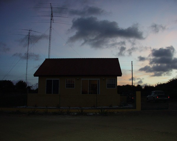 PJ4/OM1ATT Bonaire  Island